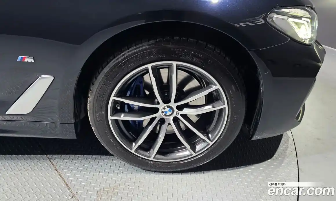 BMW 5-Series 2023 2.0 Автомат в Москве № 189436, фото 20