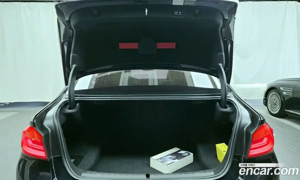 BMW 5-Series 2018 2.0 Автомат в Москве № 191898, фото 10