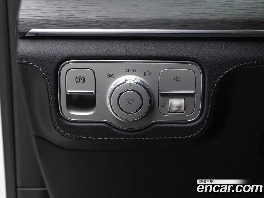 Mercedes-Benz GLE-Class 2025 3.0 Автомат в Москве № 193906, фото 20