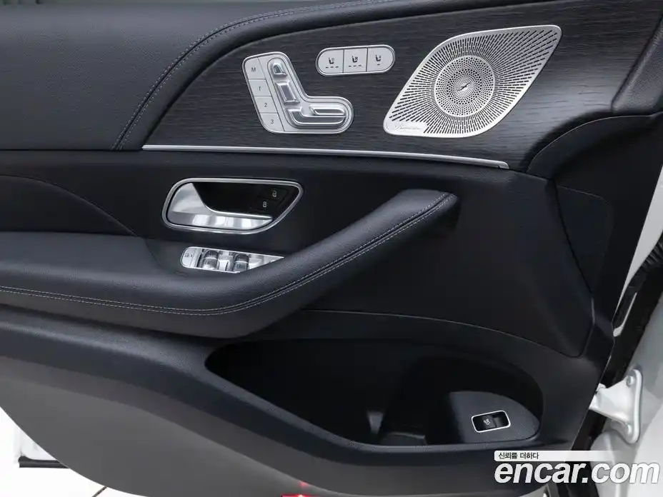 Mercedes-Benz GLE-Class 2025 3.0 Автомат в Москве № 193906, фото 9