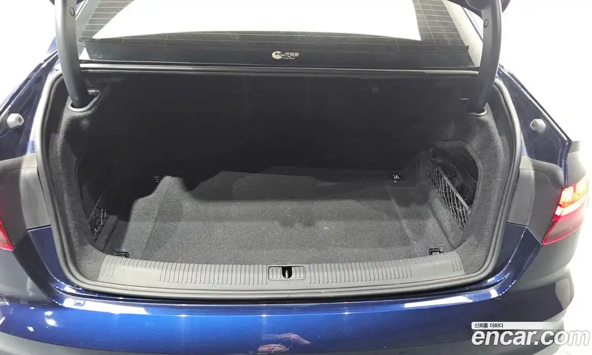 Audi A4 2023 2.0 Автомат в Москве № 196019, фото 19