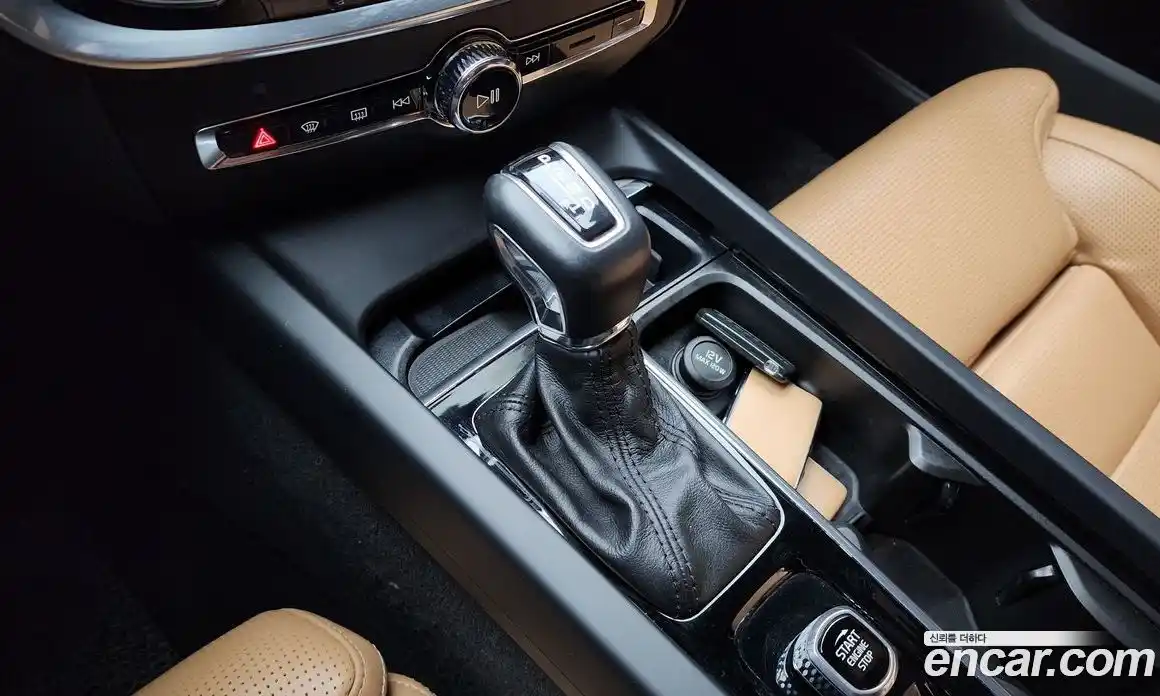 Volvo S60 2020 2.0 Автомат в Москве № 197069, фото 14