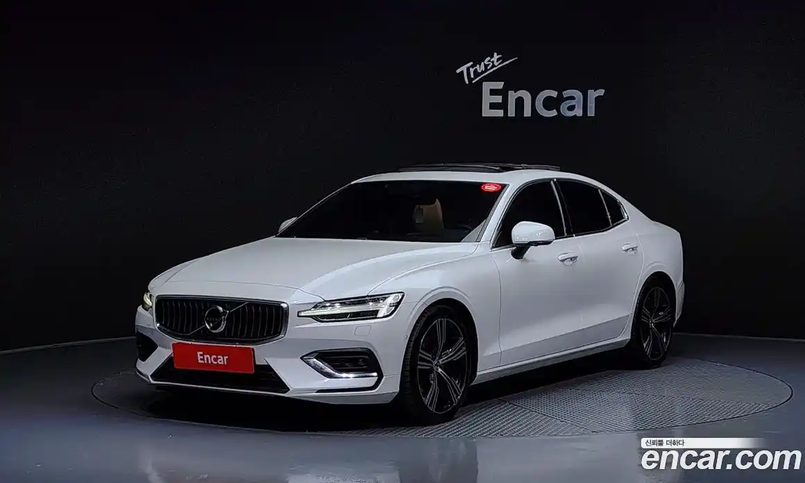 Volvo S60 2020 2.0 Автомат в Москве № 197069, фото 16