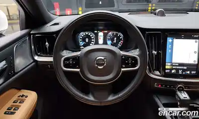 Volvo S60 2020 2.0 Автомат в Москве № 197069, миниатюра 3