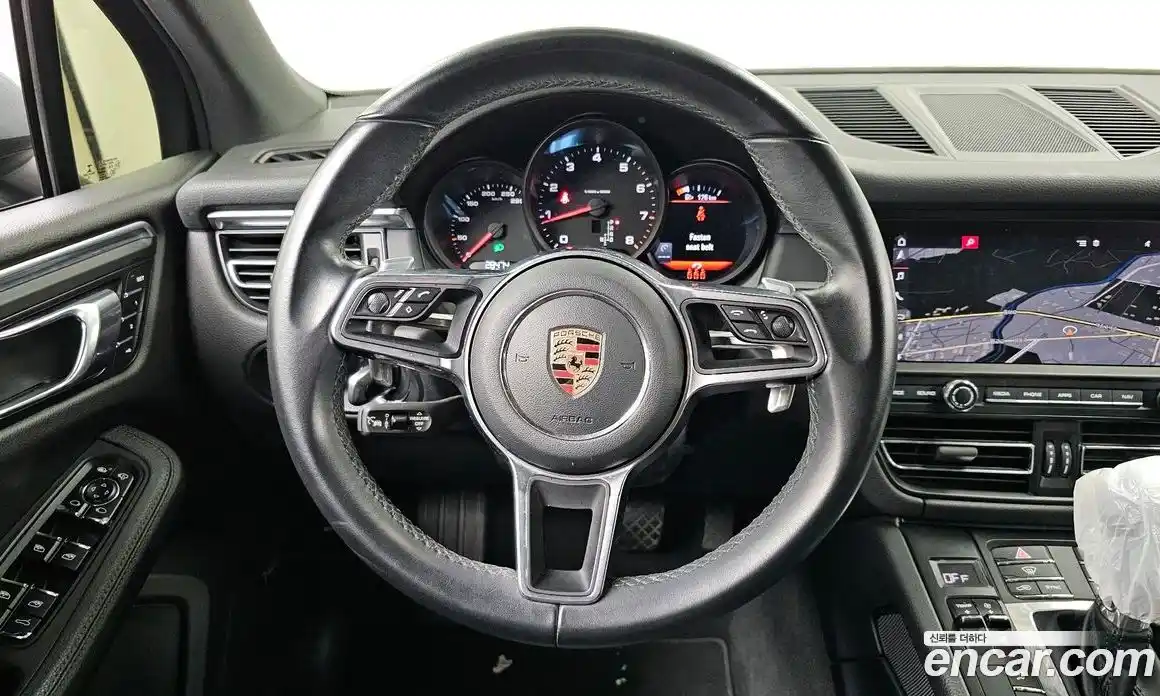 Porsche Macan 2019 2.0 Автомат в Москве № 197197, фото 14