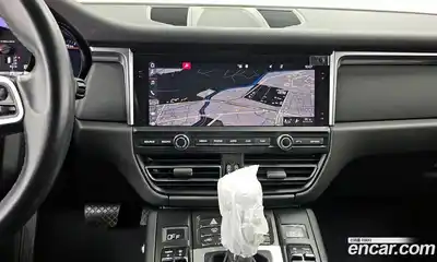 Porsche Macan 2019 2.0 Автомат в Москве № 197197, миниатюра 2