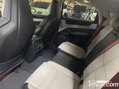 Porsche Cayenne 2024 3.0 Автомат в Москве № 197226, миниатюра 10