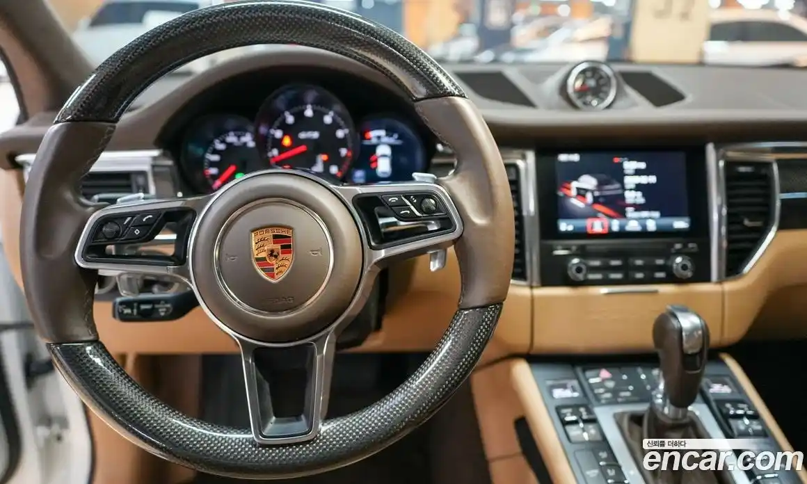 Porsche Macan 2018 3.0 Автомат в Москве № 197369, фото 7