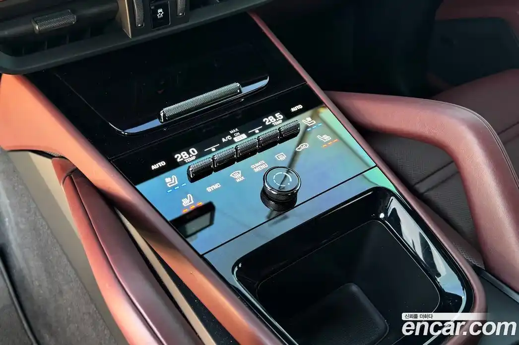 Porsche Cayenne 2024 3.0 Автомат в Москве № 197876, фото 17