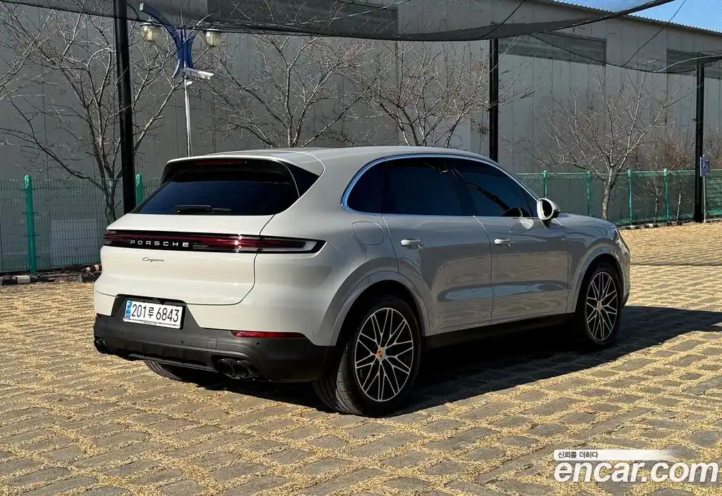 Porsche Cayenne 2024 3.0 Автомат в Москве № 197876, фото 7