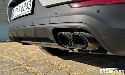 Porsche Cayenne 2024 3.0 Автомат в Москве № 197876, миниатюра 9