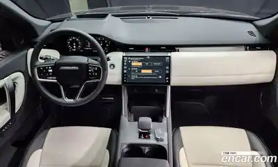 Land Rover Discovery Sport, 2025