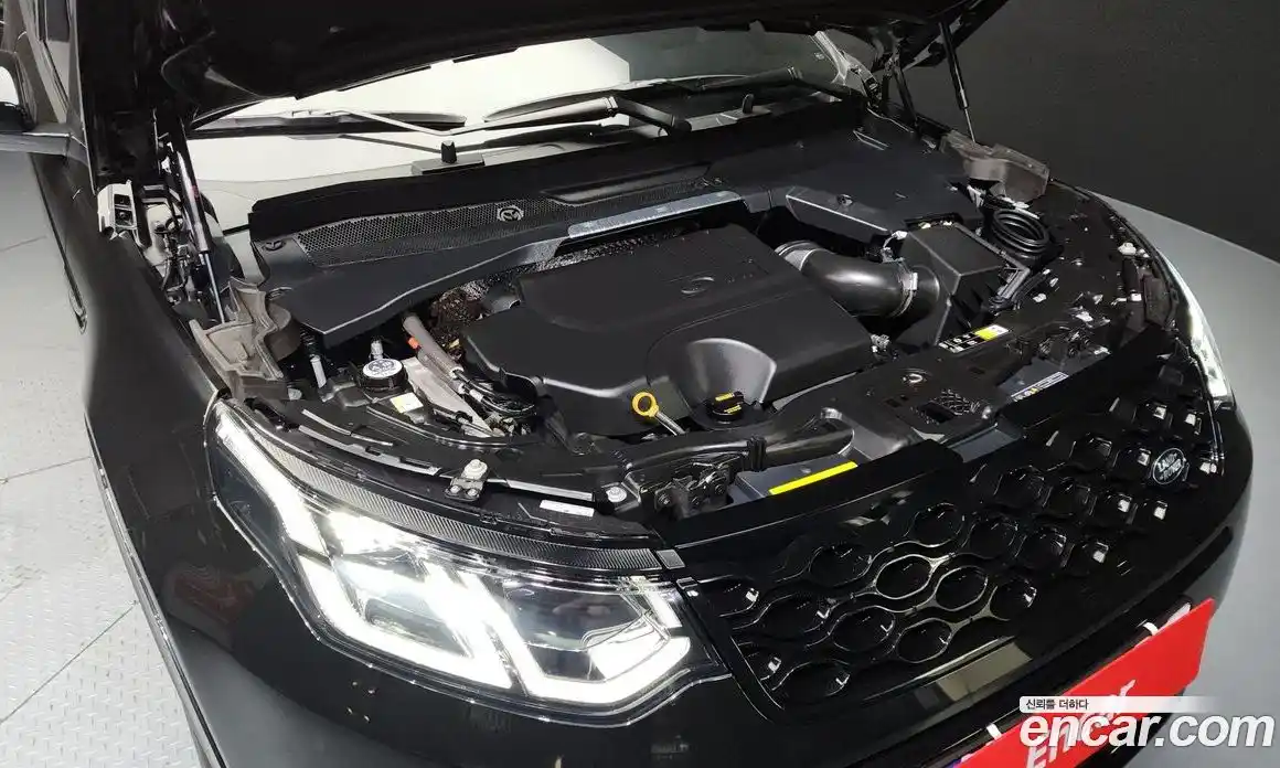 Land Rover Discovery Sport 2025 2.0 Автомат в Москве № 198040, фото 17