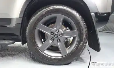 Land Rover Defender 2025 2.0 Автомат в Москве № 198077, миниатюра 9