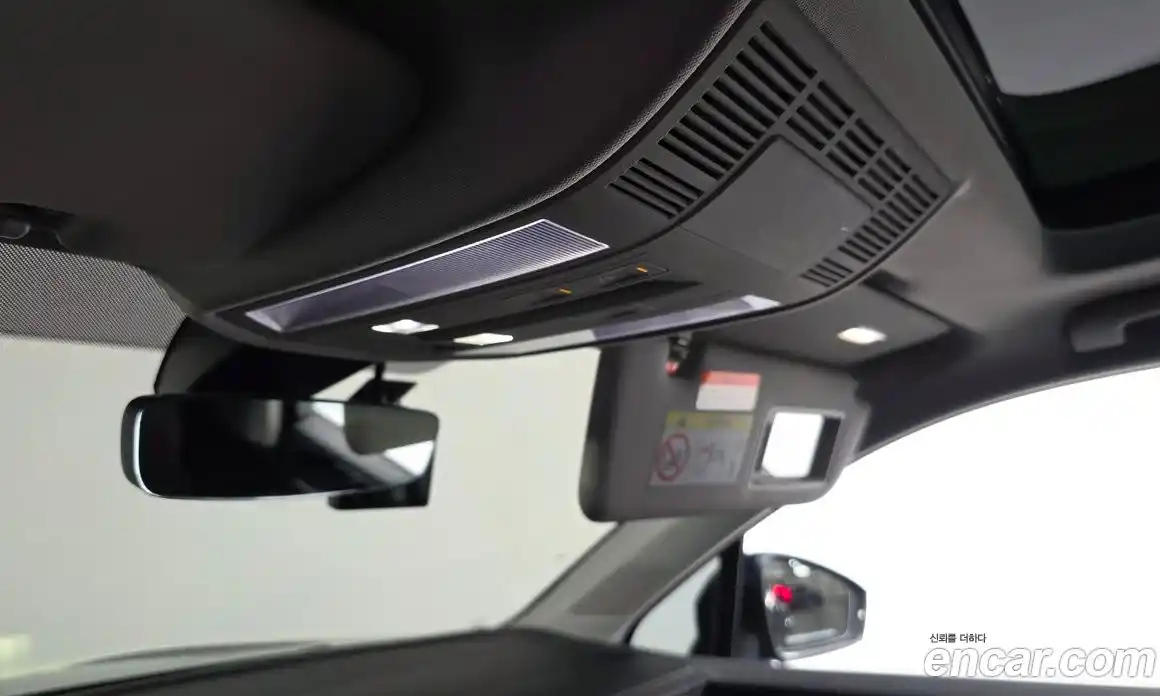 Volkswagen Touareg 2023 3.0 Автомат в Москве № 199067, фото 19