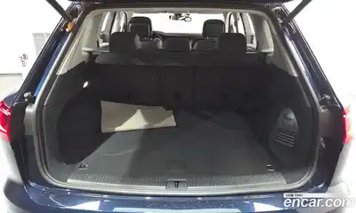 Volkswagen Touareg 2023 3.0 Автомат в Москве № 199067, миниатюра 9