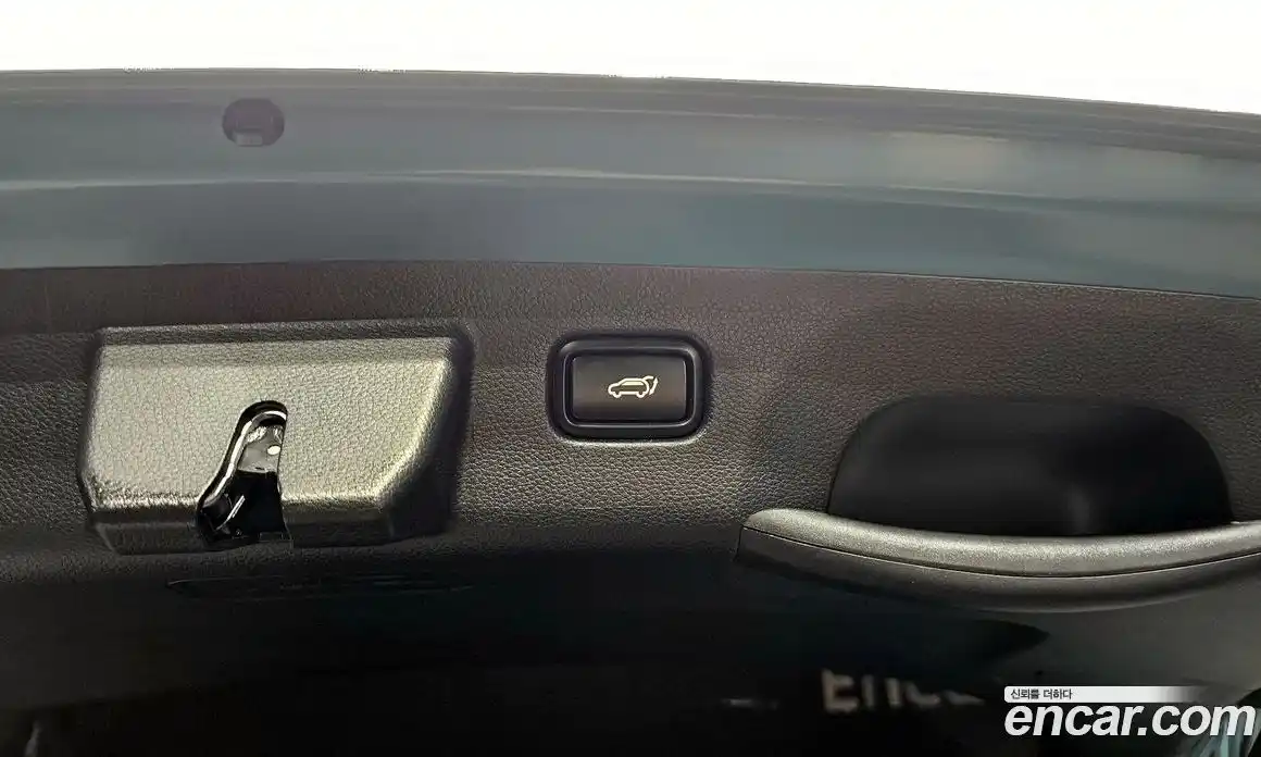 Kia Seltos 2024 1.6 Автомат в Москве № 19954, фото 20