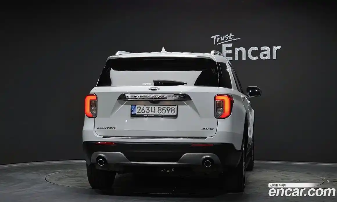 Ford Explorer 2021 2.3 Автомат в Москве № 199770, фото 4