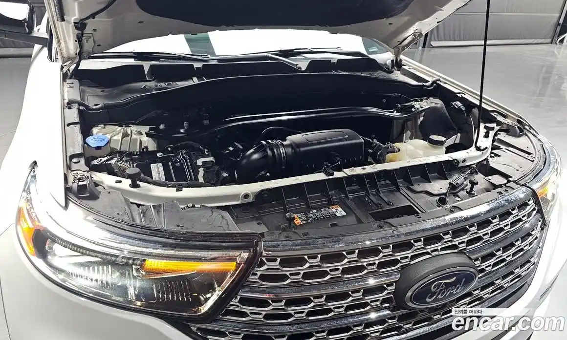 Ford Explorer 2021 2.3 Автомат в Москве № 199770, фото 6