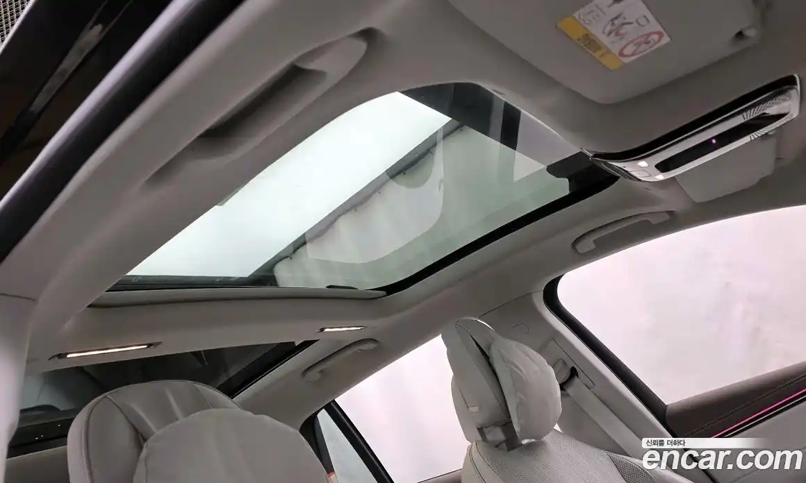 Mercedes-Benz EQS 2023 0.3 Автомат в Москве № 202252, фото 17