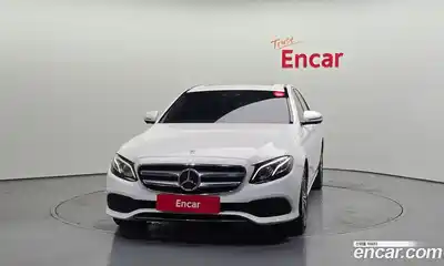 Mercedes-Benz E-Class, 2020