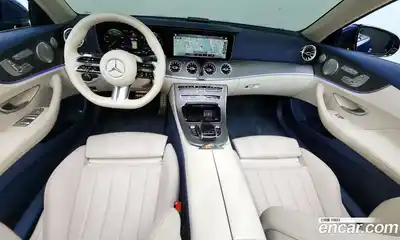 Mercedes-Benz E-Class 2023 3.0 Автомат в Москве № 205849, миниатюра 6