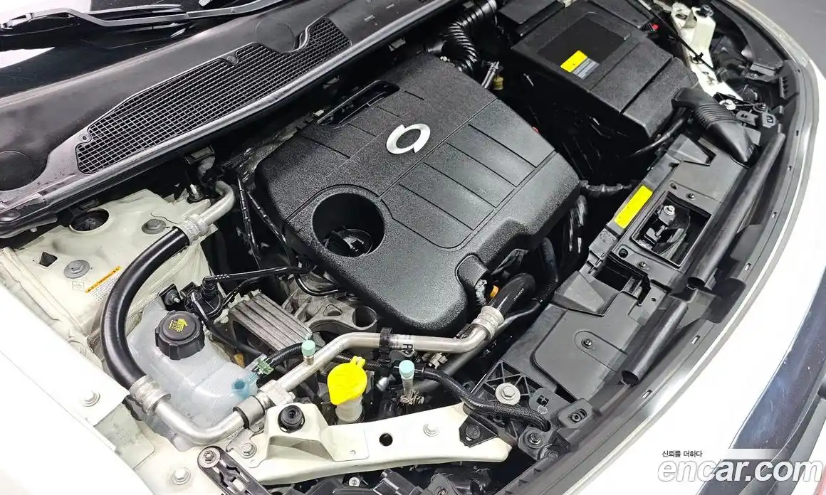 Renault SM3 2010 1.6 Автомат в Москве № 208989, фото 6