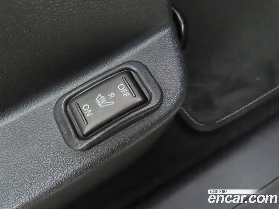 Renault SM3 2016 1.6 Автомат в Москве № 210038, фото 13