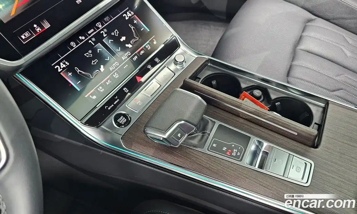 Audi A6 2025 2.0 Автомат в Москве № 210951, фото 15