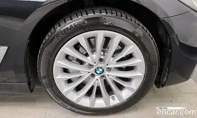 BMW 5-Series 2022 2.0 Автомат в Москве № 211445, миниатюра 2