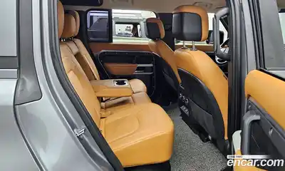 Land Rover Defender 2023 3.0 Автомат в Москве № 213575, миниатюра 12