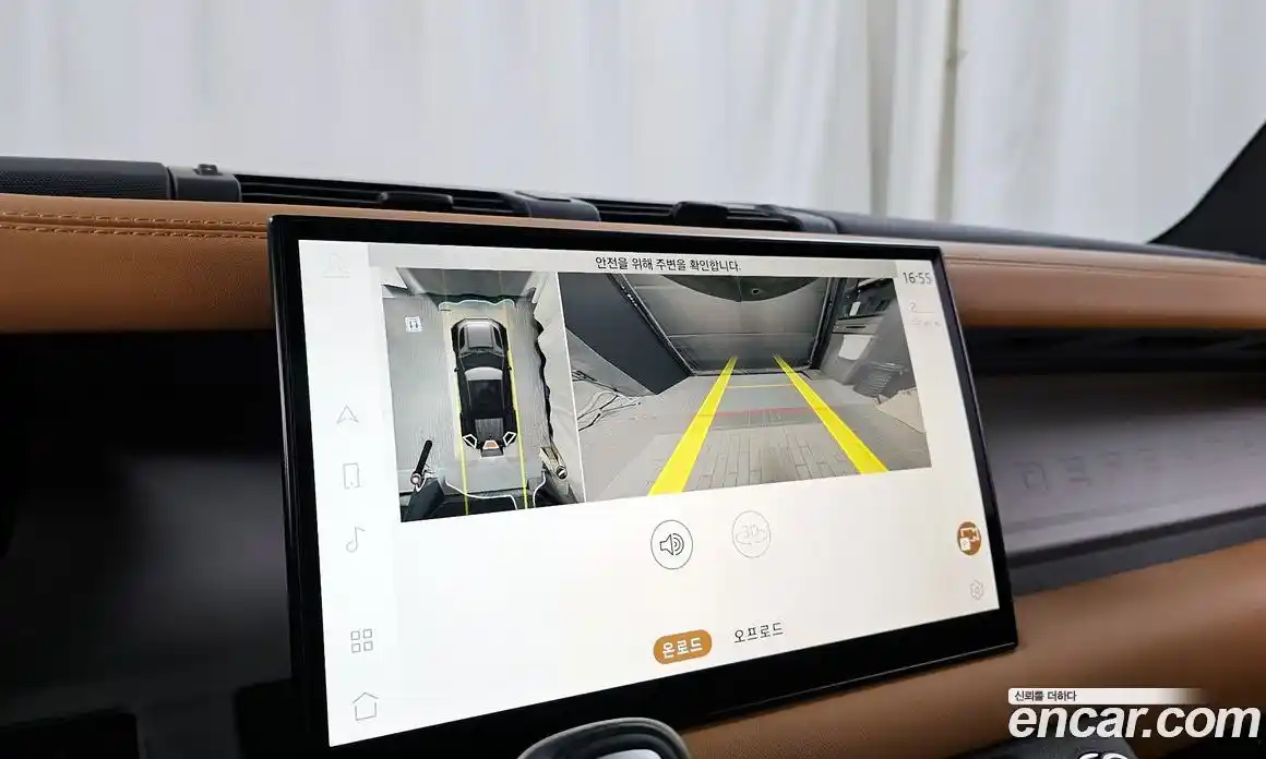 Land Rover Defender 2023 3.0 Автомат в Москве № 213575, фото 15