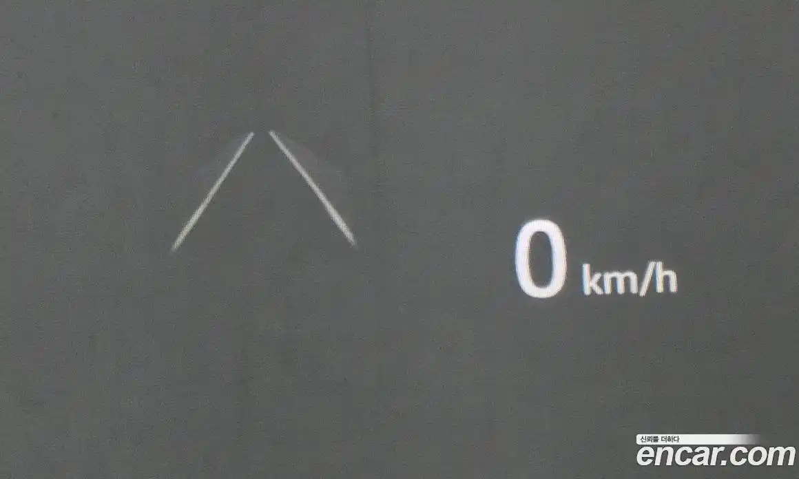 Land Rover Defender 2023 3.0 Автомат в Москве № 213575, фото 17