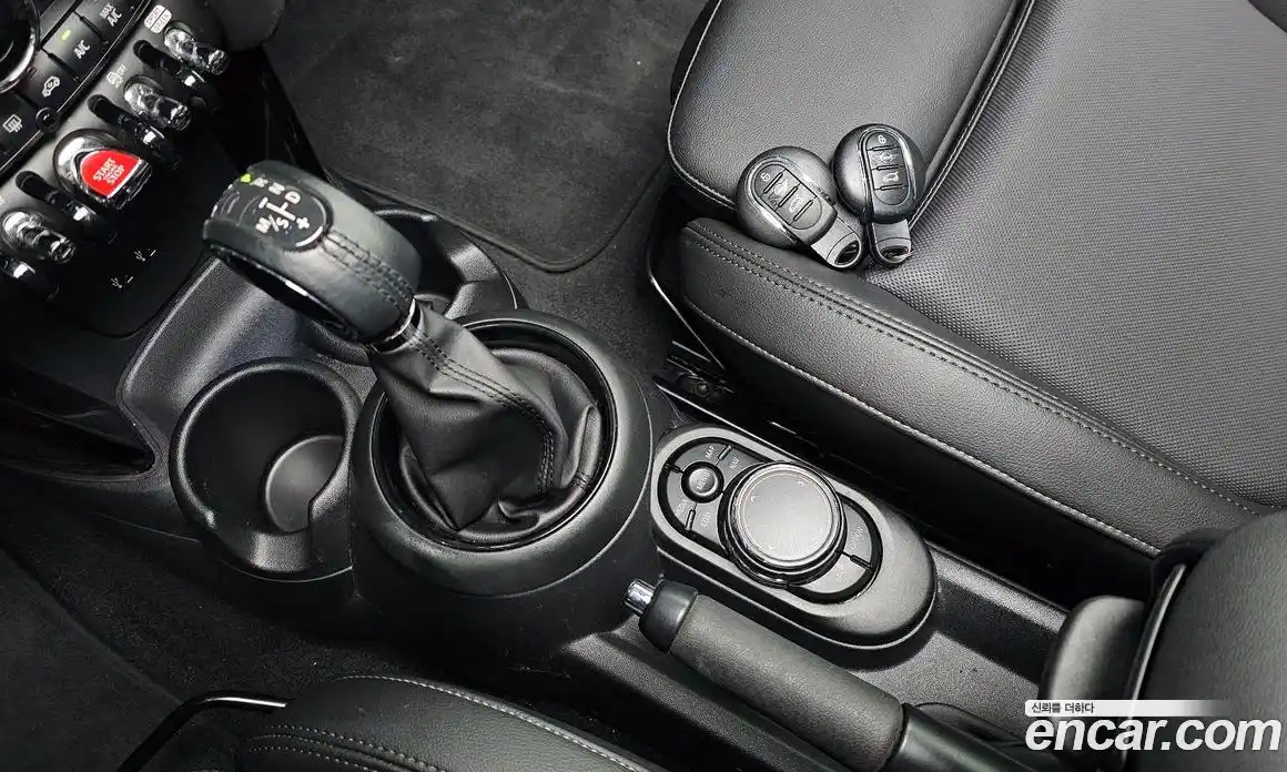 Mini Cooper 2019 1.5 Автомат в Москве № 214280, фото 14