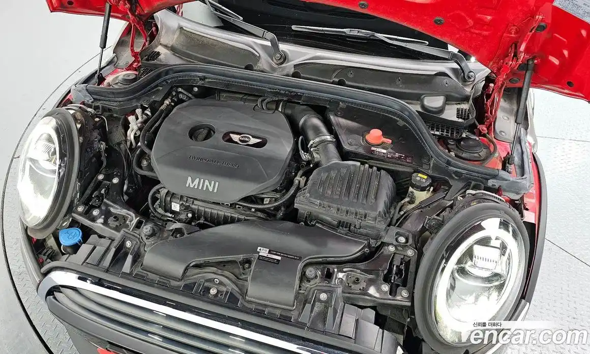 Mini Cooper 2019 1.5 Автомат в Москве № 214280, фото 17