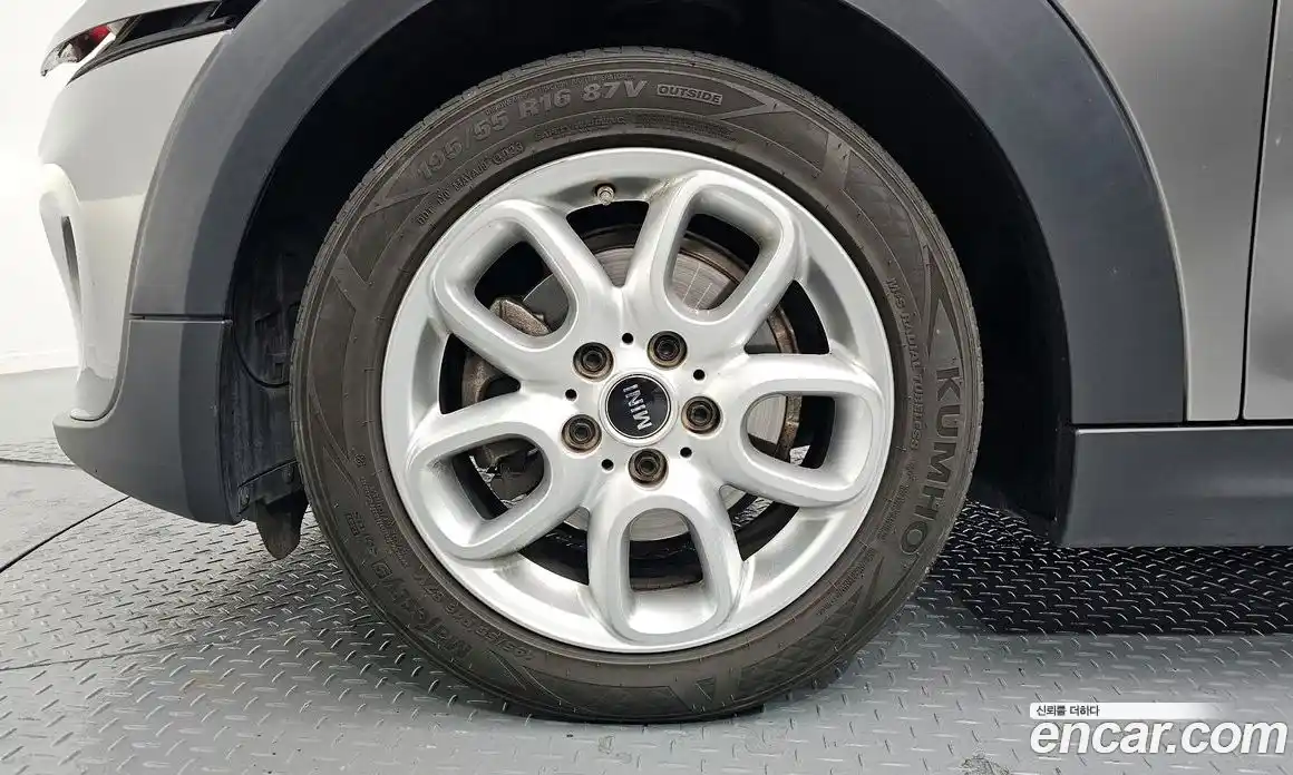 Mini Cooper 2019 1.5 Автомат в Москве № 214280, фото 18