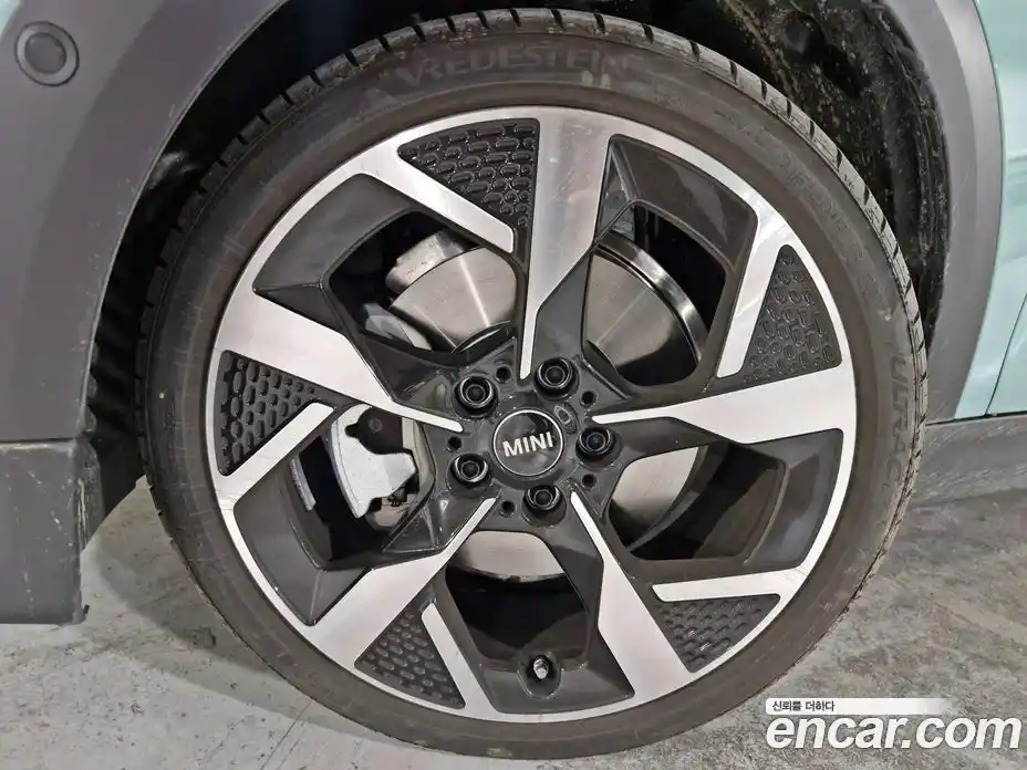 Mini Cooper Convertible 2026 2.0 Автомат в Москве № 214409, фото 8