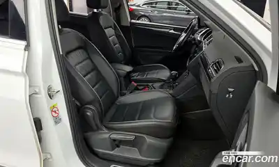 Volkswagen Tiguan 2018 2.0 Автомат в Москве № 215262, миниатюра 10