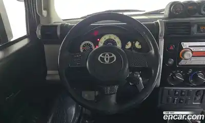 Toyota FJ Cruiser 2007 4.0 Автомат в Москве № 215540, миниатюра 9