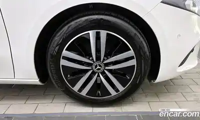 Mercedes-Benz A-Class 2021 2.0 Автомат в Москве № 223431, миниатюра 12