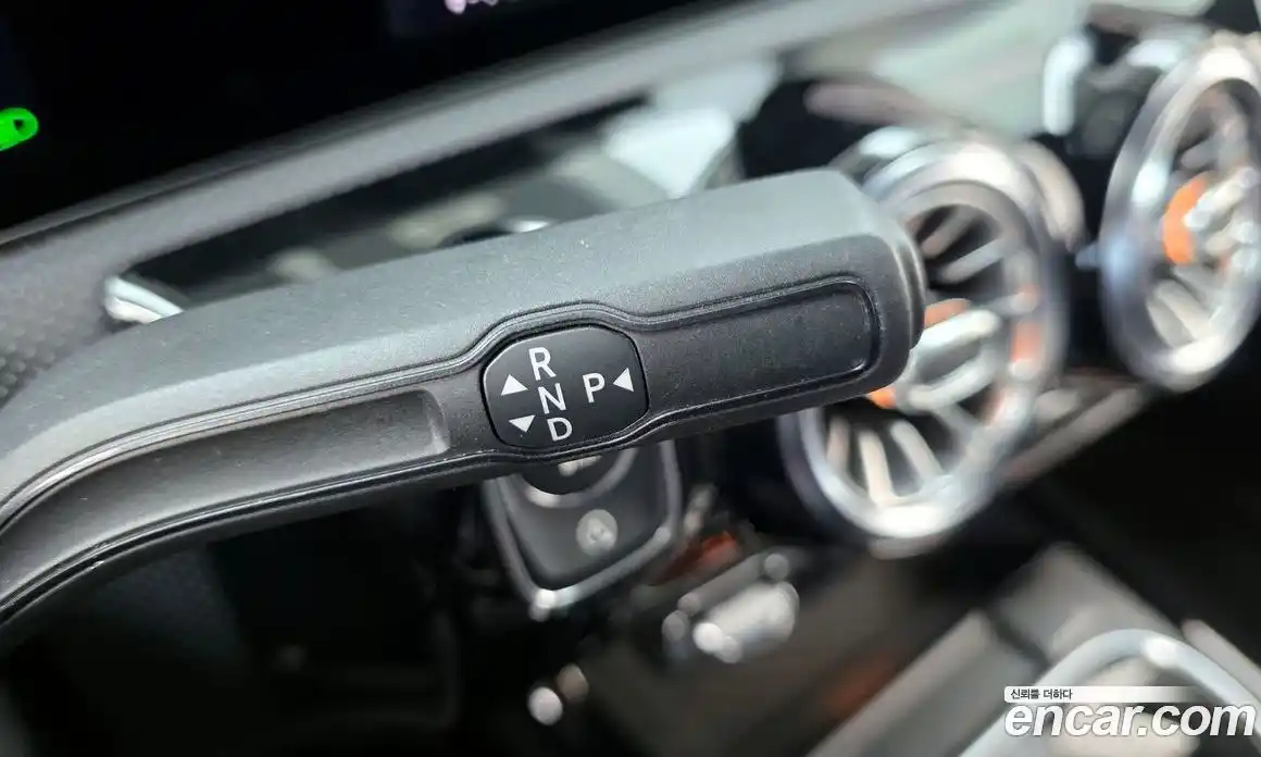 Mercedes-Benz A-Class 2021 2.0 Автомат в Москве № 223431, фото 16