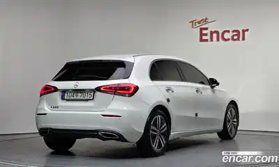 Mercedes-Benz A-Class 2021 2.0 Автомат в Москве № 223431, миниатюра 4
