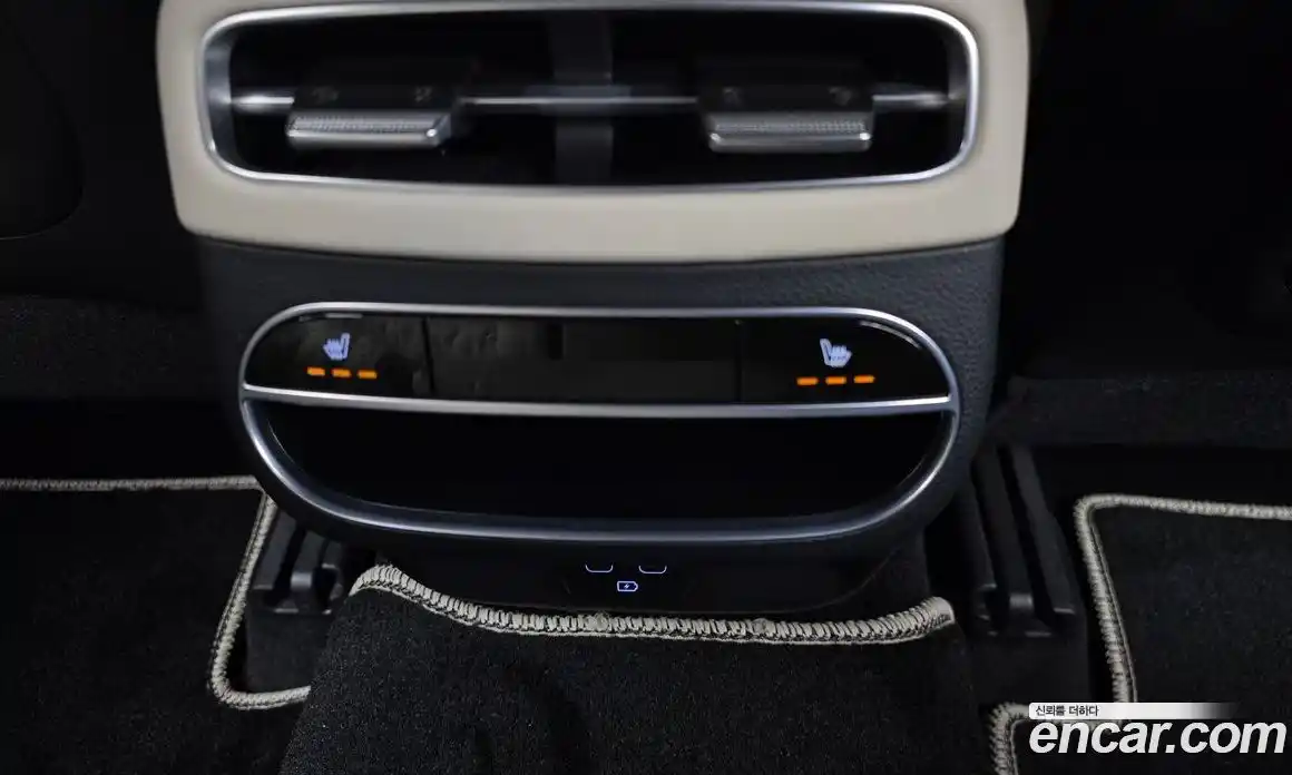 Genesis GV70 2024 2.5 Автомат в Москве № 22360, фото 12