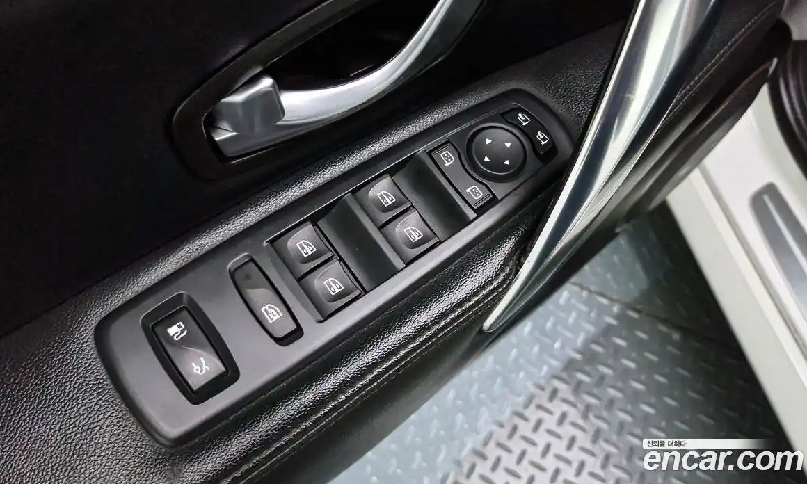 Renault SM7 2012 3.5 Автомат в Москве № 226091, фото 20