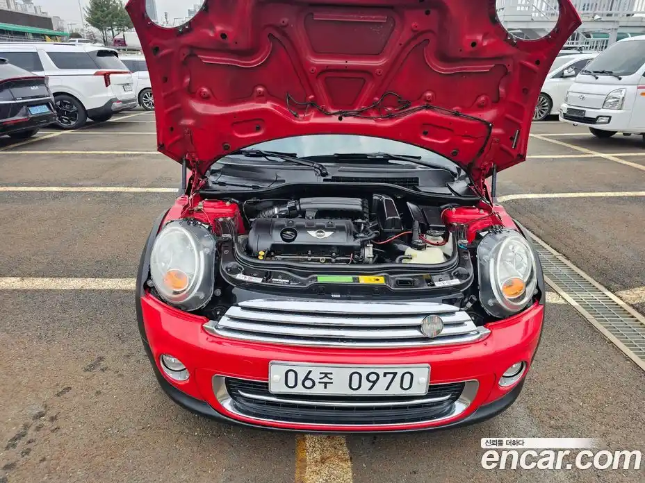 Mini Clubman 2011 1.6 Автомат в Москве № 228145, фото 17