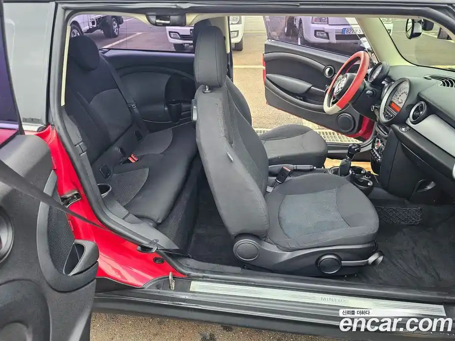 Mini Clubman 2011 1.6 Автомат в Москве № 228145, фото 9