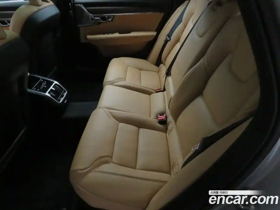 Volvo S90 2024 2.0 Автомат в Москве № 230793, фото 11