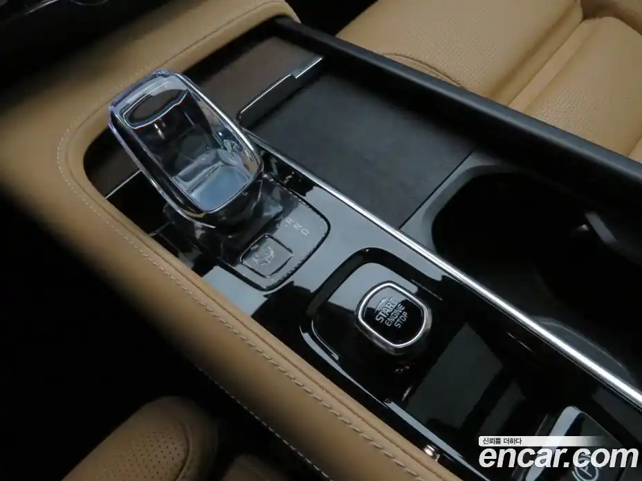 Volvo S90 2024 2.0 Автомат в Москве № 230793, фото 9