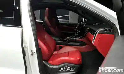 Porsche Cayenne, 2021