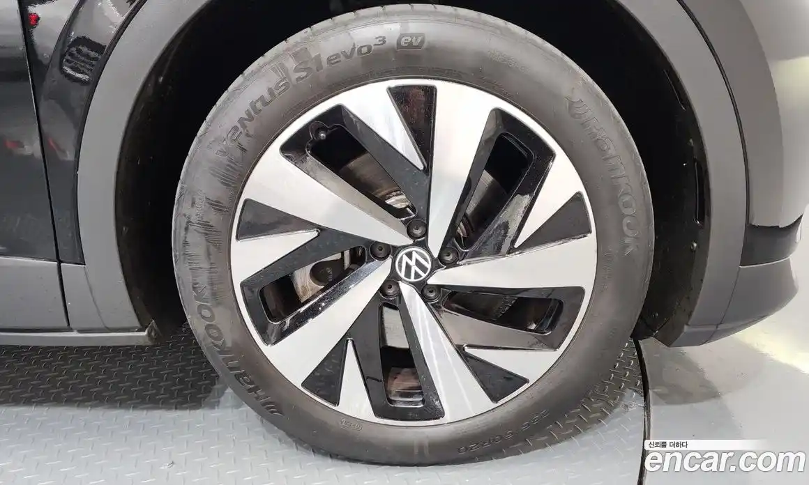 Volkswagen ID.4 2023 0.2 Автомат в Москве № 232109, фото 8